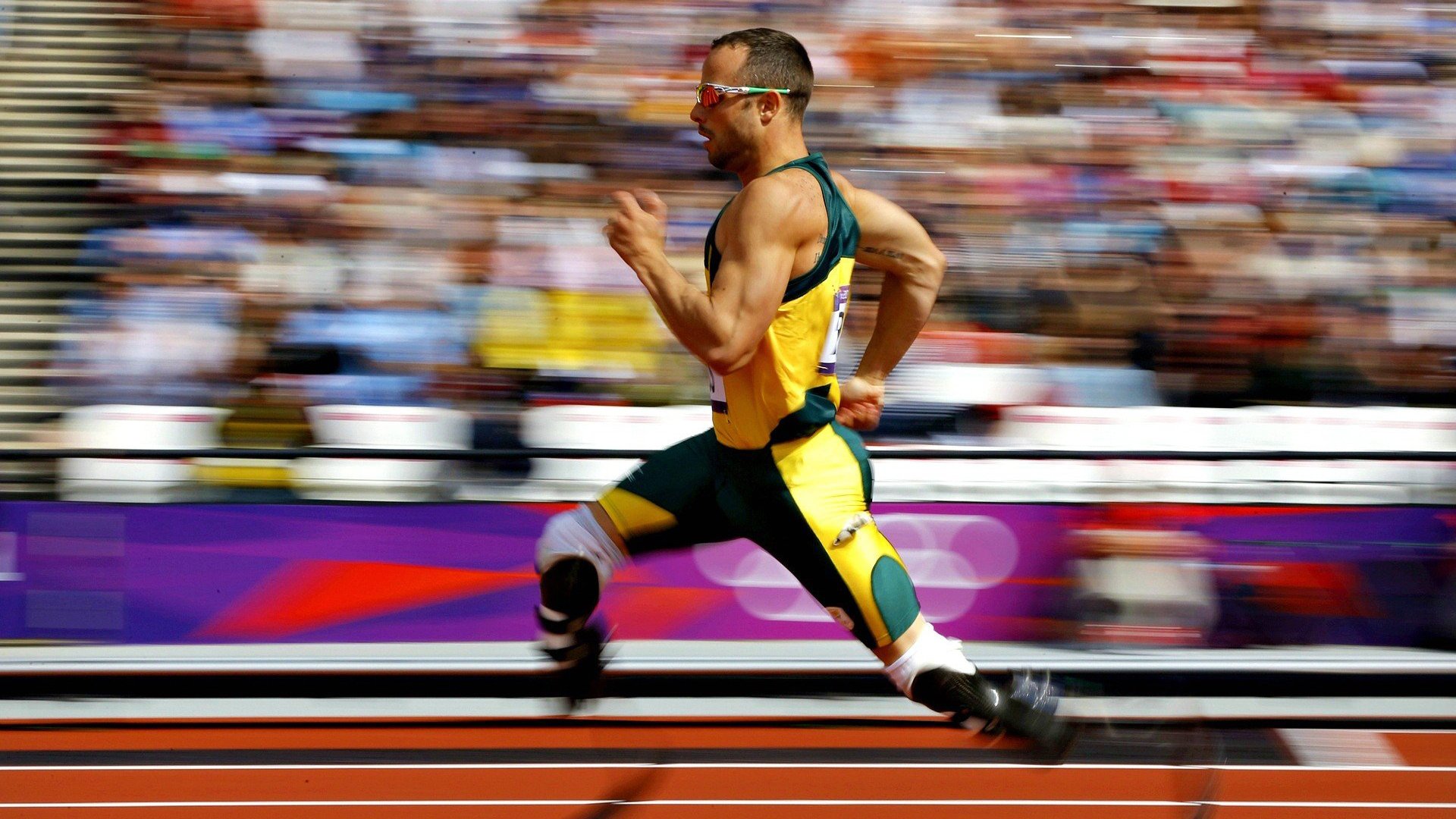 云端瑜伽公开课挑战 参与者通过摄像头完成指定体式