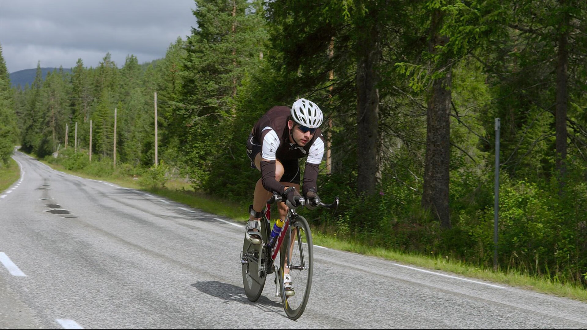 冬季运动项目赛事持续进行